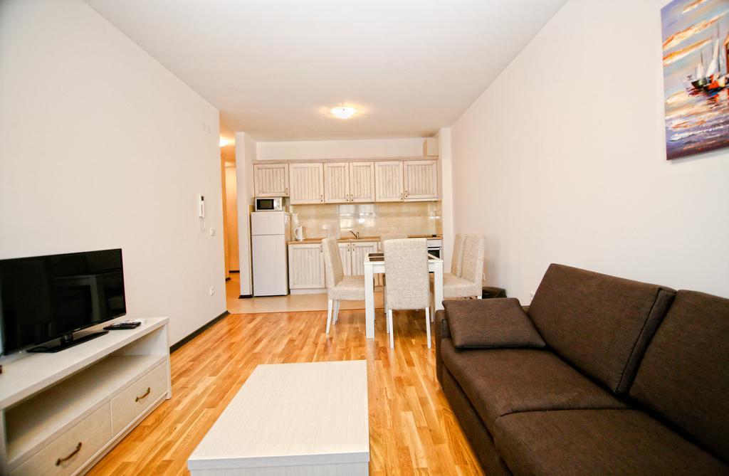 Apartment Atrium Budva