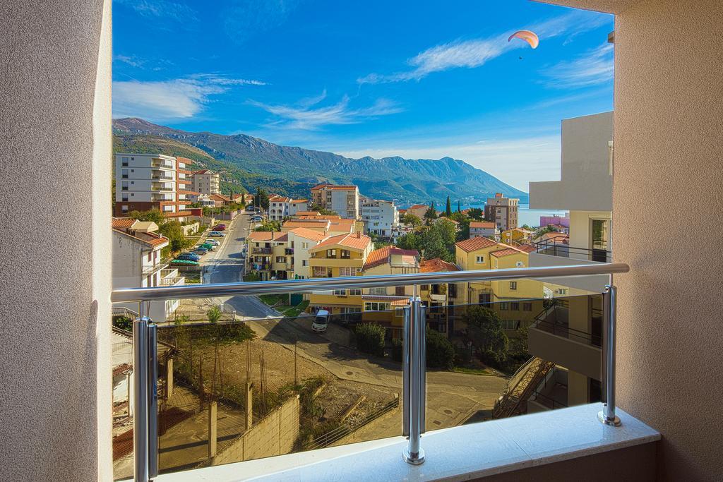 Atrium * Budva