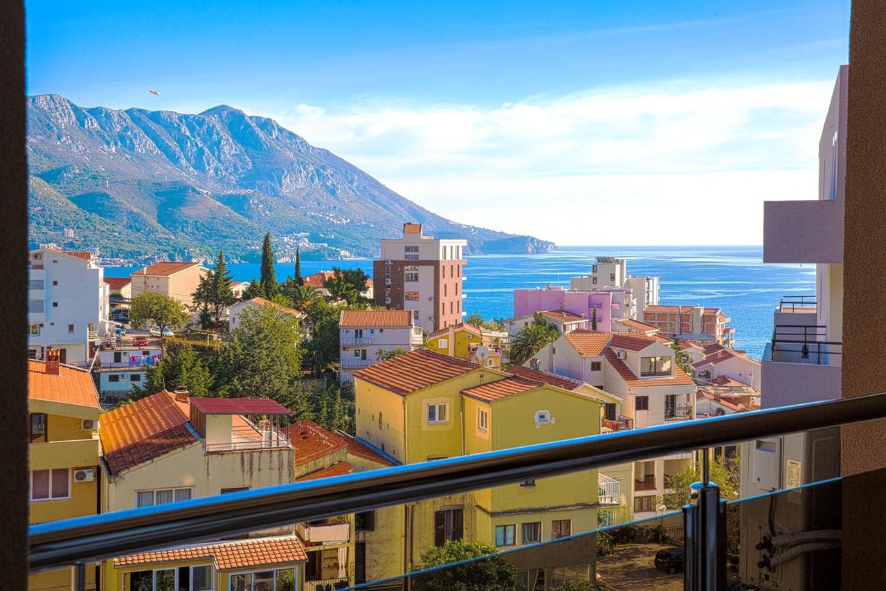 Atrium Apartment Budva